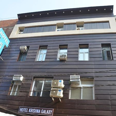 Hotel Krishna Galaxy Канпур Экстерьер фото